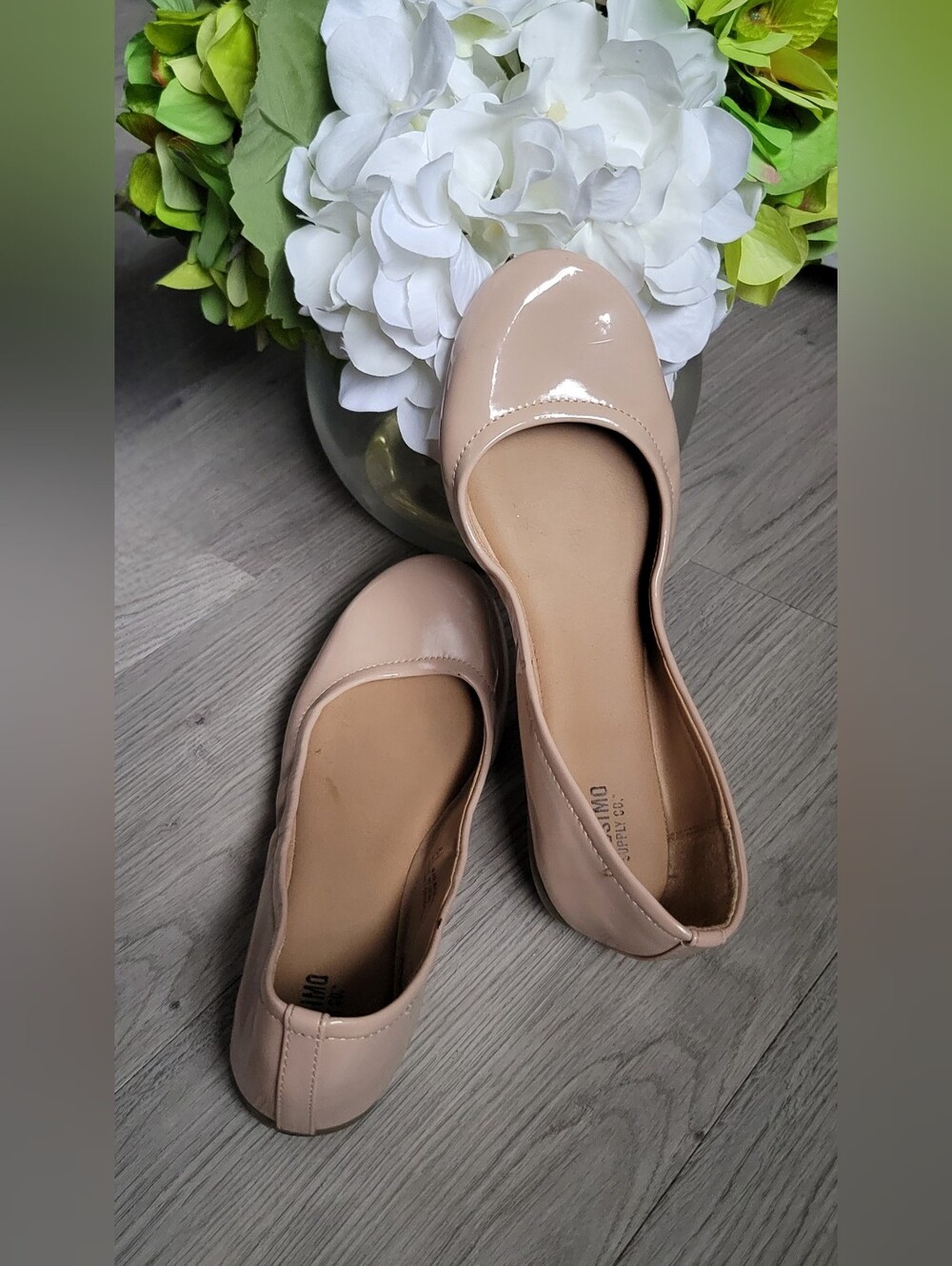 Mossimo Glossy Patent Leather Nude Cream Round Toe Ballet Flats, US 6.5 EU 37 - Picture 2 of 14